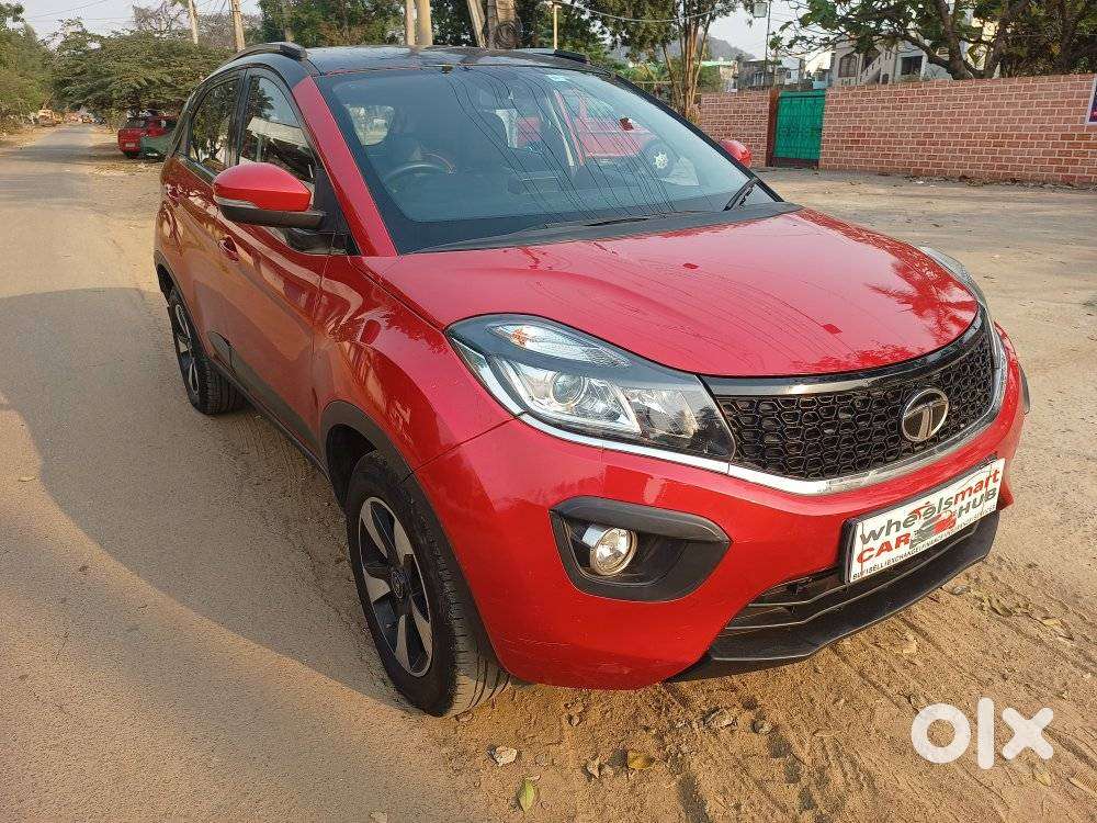Tata Nexon 1.2 Revotron Xz Plus (l), 2019, Petrol