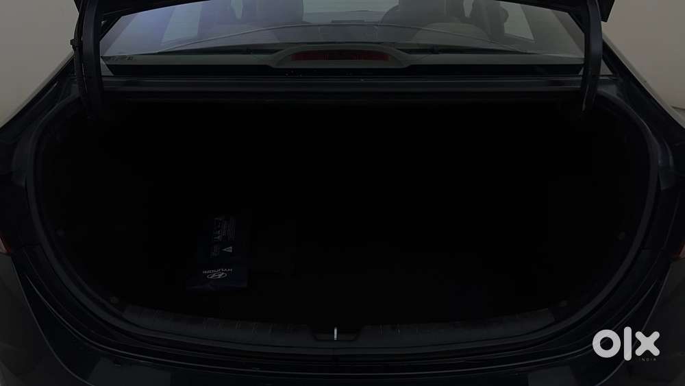 Hyundai Verna 1.5 Sx Ivt, 2022, Petrol