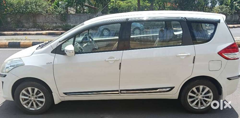 Maruti Suzuki Ertiga Zxi, 2013, Petrol
