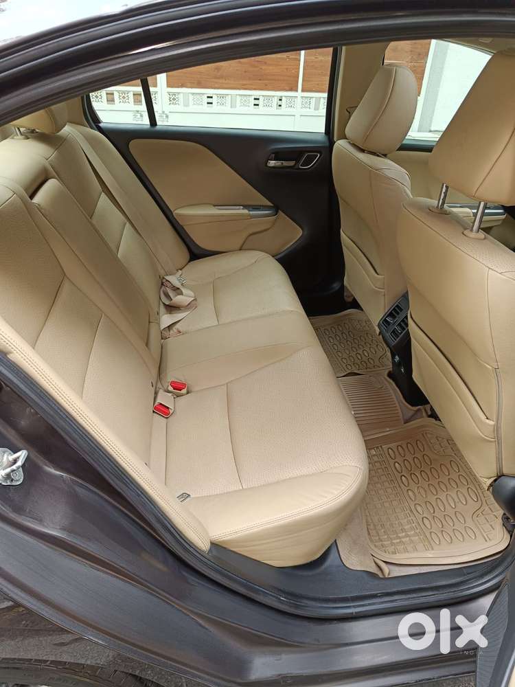 Honda City V At Sunroof, 2019, Petrol