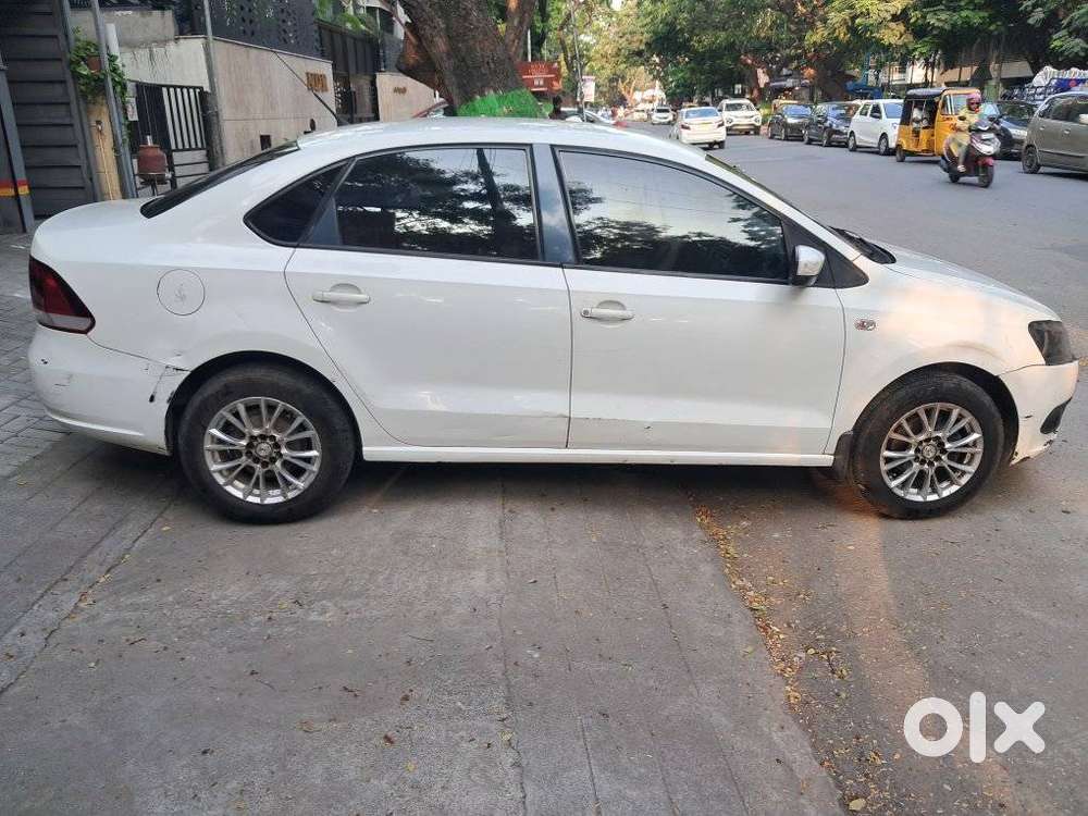 Volkswagen Vento 2010-2013 Diesel Comfortline, 2011