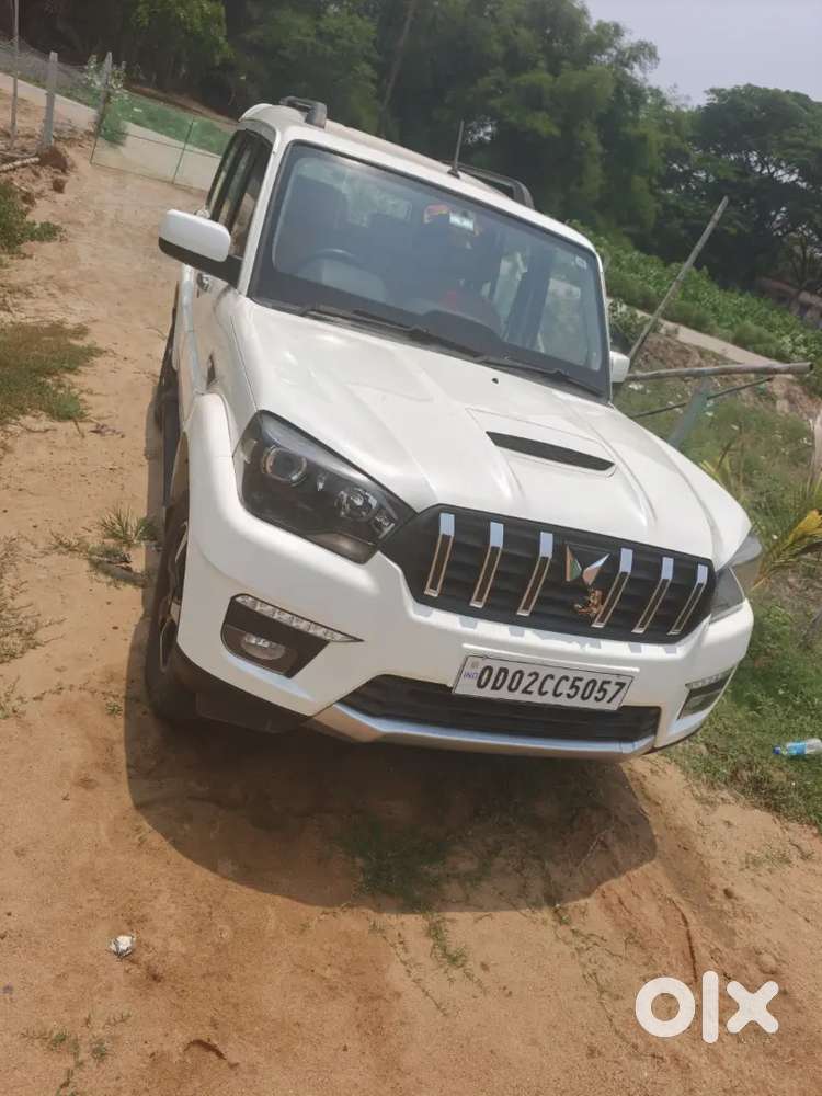 Scorpio S11 Top Model