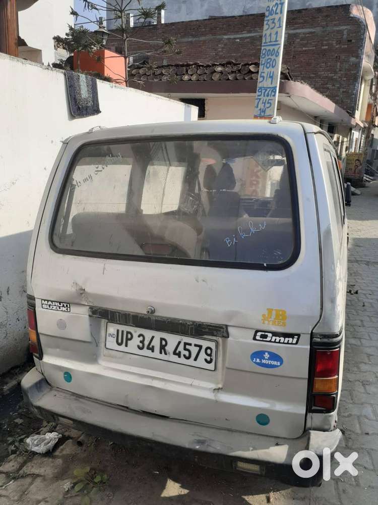 Maruti - Omni Lpg Std Bs 111- Silky Silver - July 2011