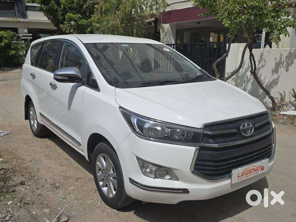 Toyota Innova Crysta 2.8 Gx At, 2016, Diesel