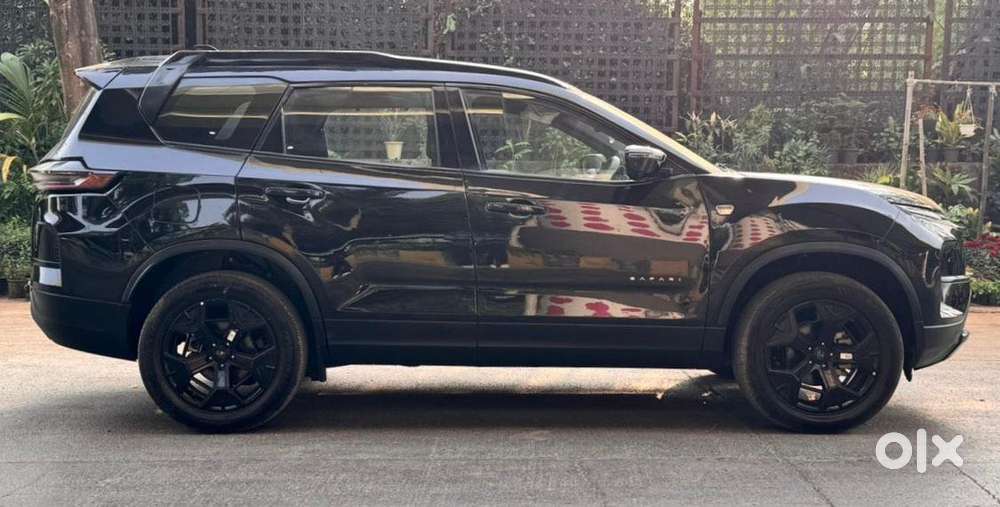 Tata Safari Accomplished X Plus 7 Str Dark Edition, 2024, Diesel