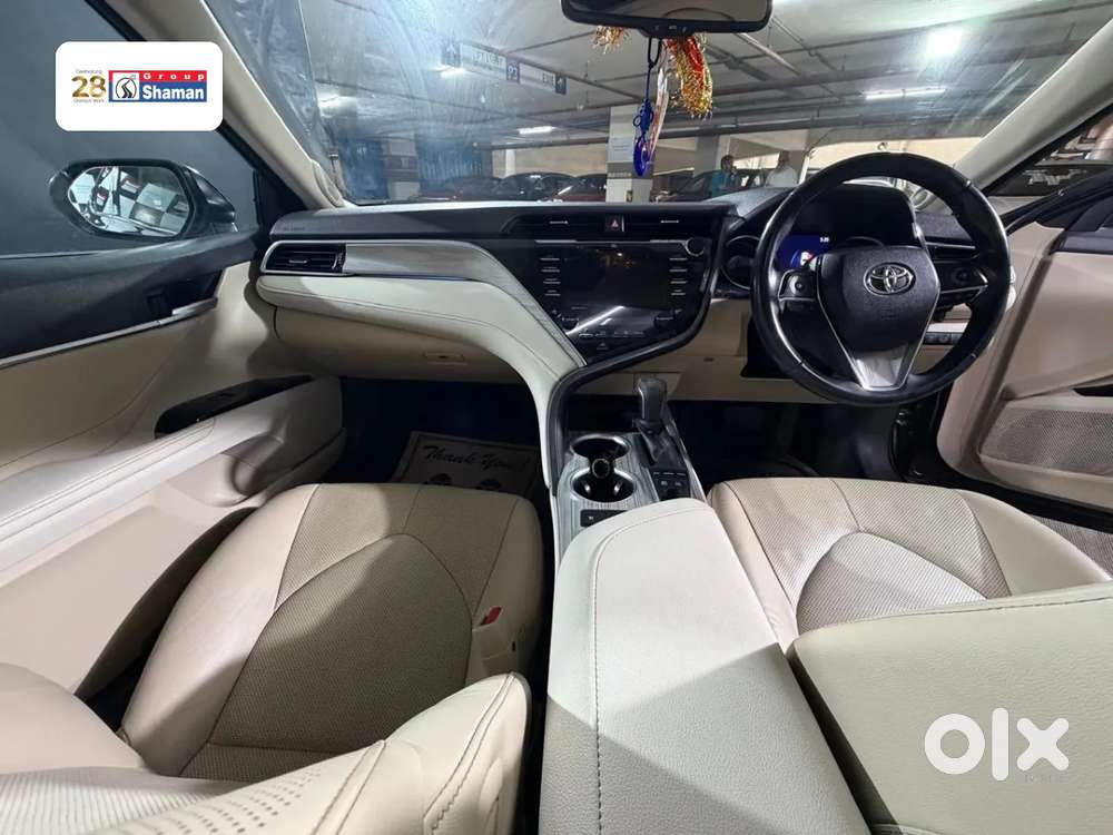 Toyota Camry Hybrid, 2019, Petrol