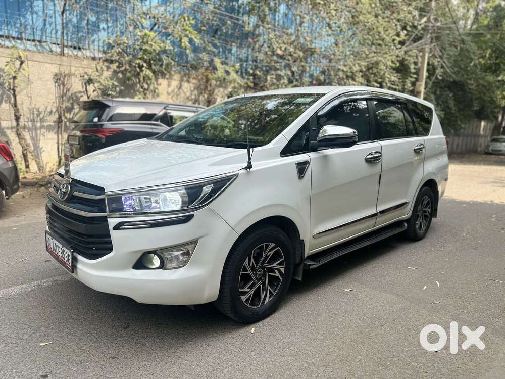 Toyota Innova Crysta [2020-ongoing] 2.4 Gx At 7 Str, 2020, Diesel