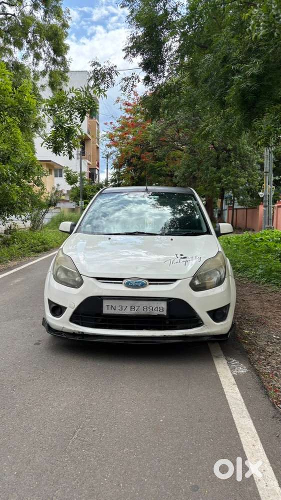 Fird Figo Titanium