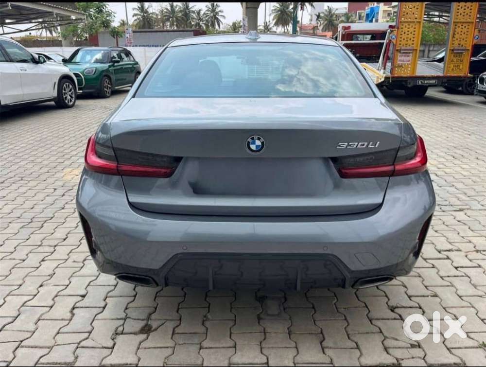 Bmw 3 Series 330i, 2024, Petrol
