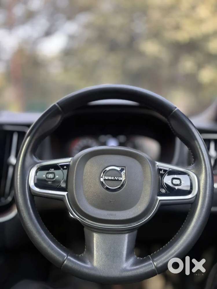 Volvo Xc60 Inscription D5, 2021, Diesel