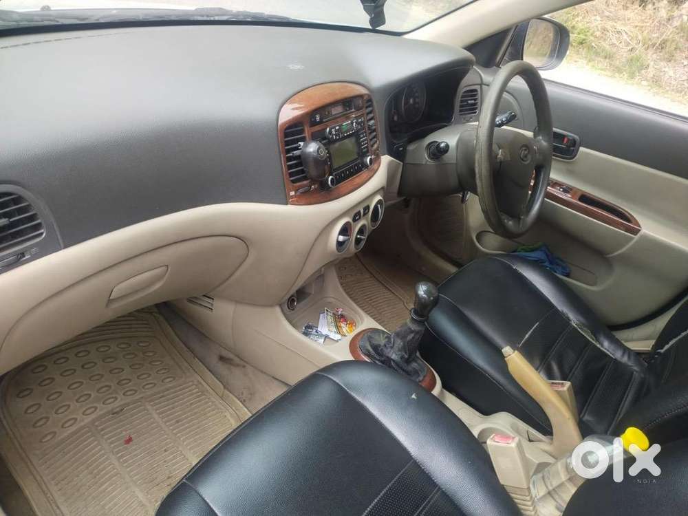 Hyundai Verna 2010 Diesel 145000 Km Driven