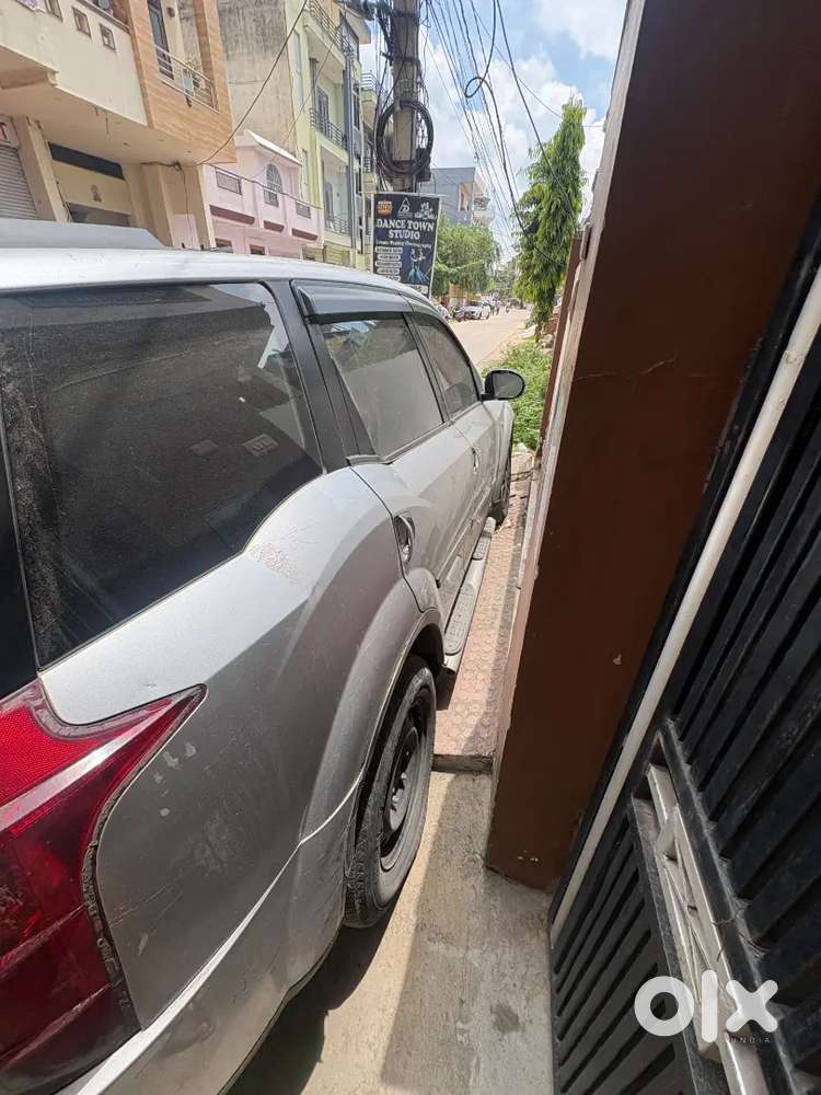 Mahindra Xuv500 Diesel 2012
