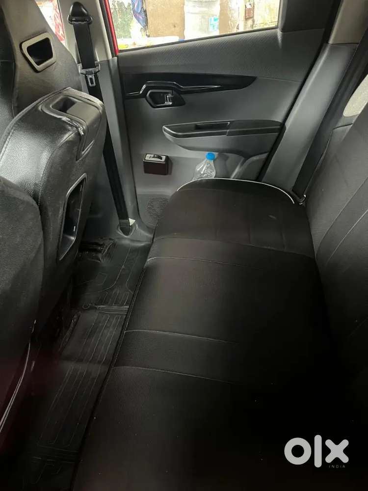 Mahindra Kuv100 Nxt Petrol 2021