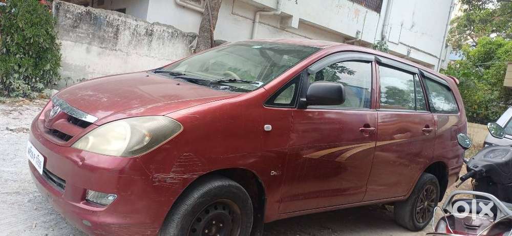 Toyota Innova 2.5 G (diesel) 8 Seater, 2006, Diesel