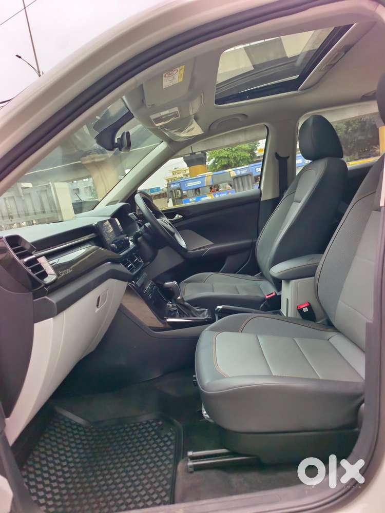 Skoda Kushaq 1.0 Tsi Style At, 2023, Petrol