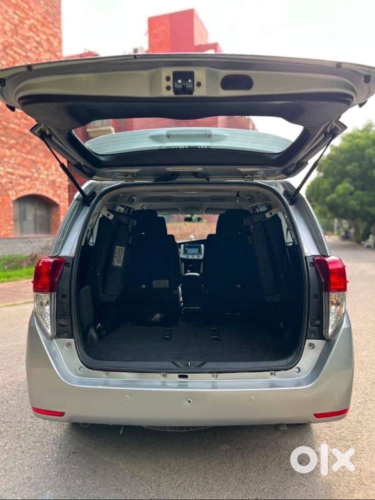 2017 Toyota Innova Crysta