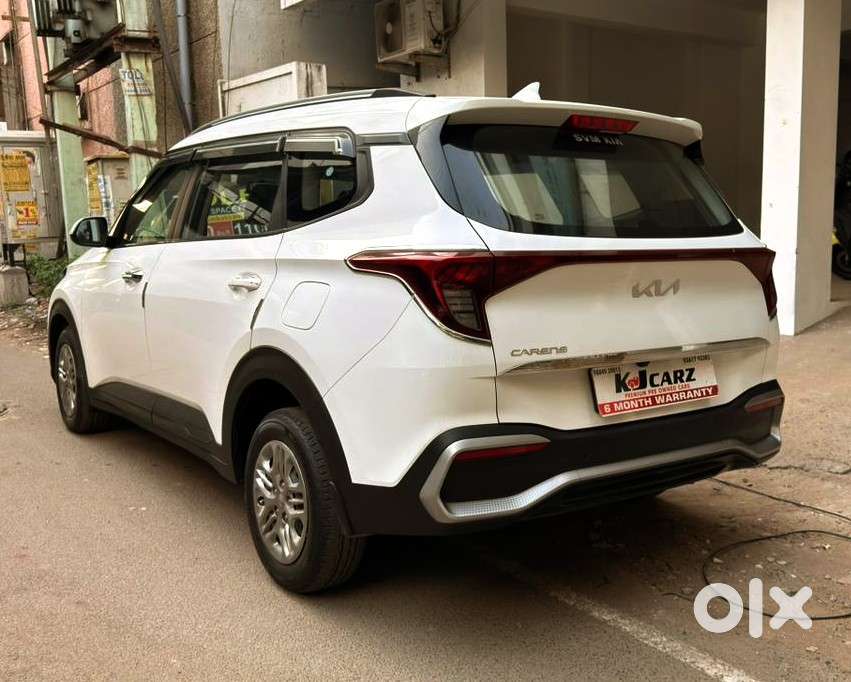Kia Carens 1.5 Prestige 7 Str, 2023, Petrol