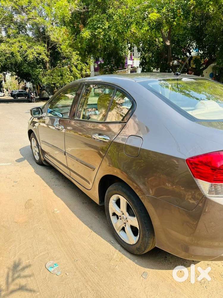 Honda City 2011 V At 2nd Owner
