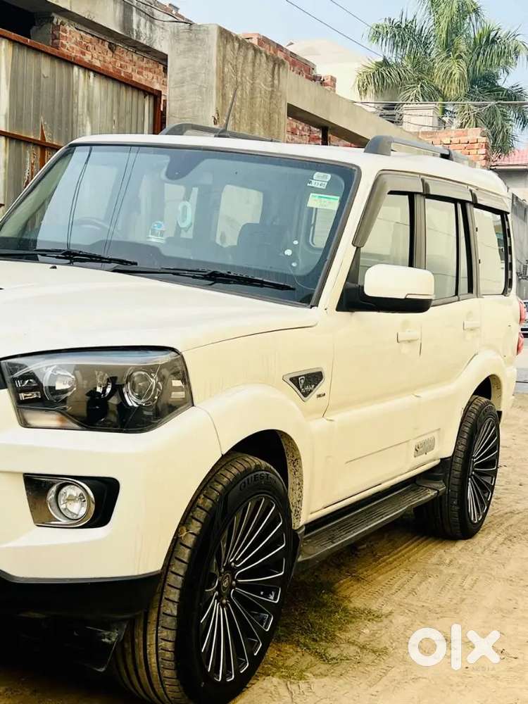 Mahindra Scorpio 2022 Diesel 80000 Km Driven
