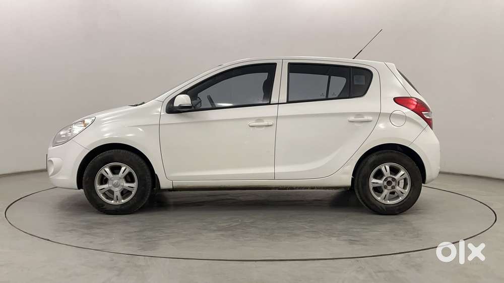 Hyundai I20 Sportz 1.2 Bs-iv, 2011, Petrol