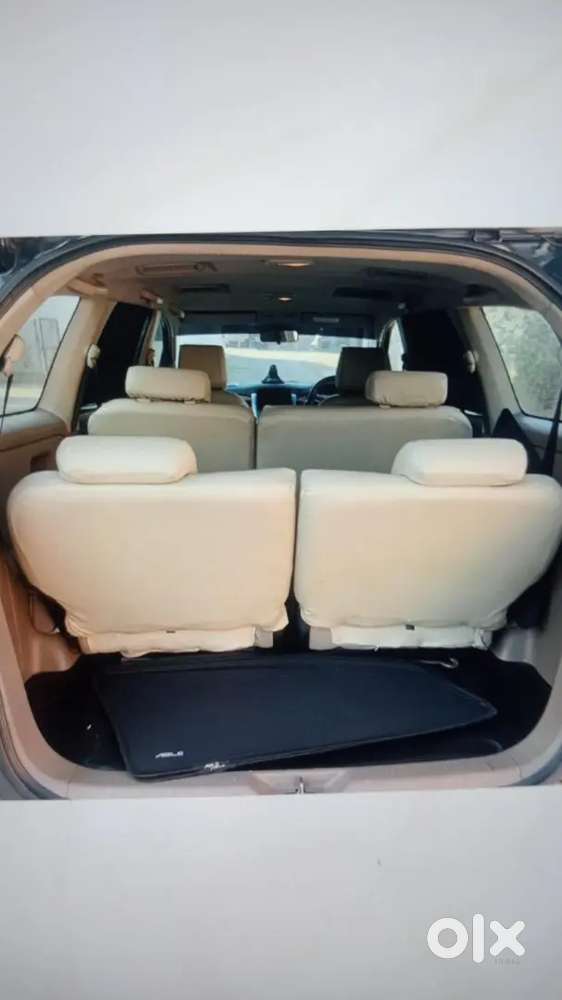 Toyota Innova 2.5 Vx 2015