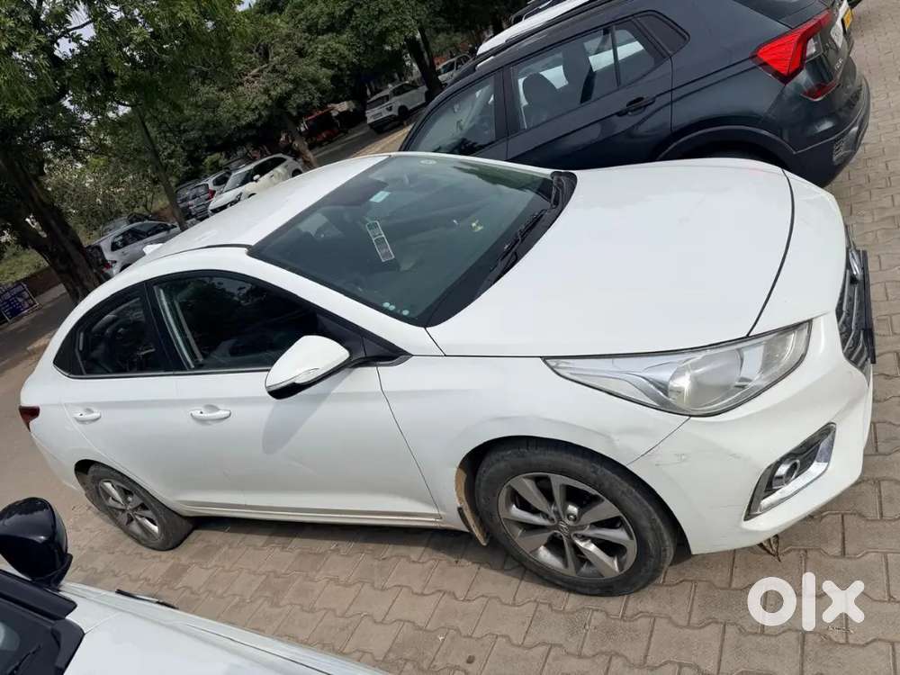 Verna 2019 White Diesel