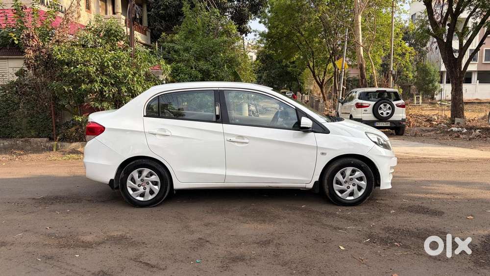 Honda Amaze, 2015, Petrol