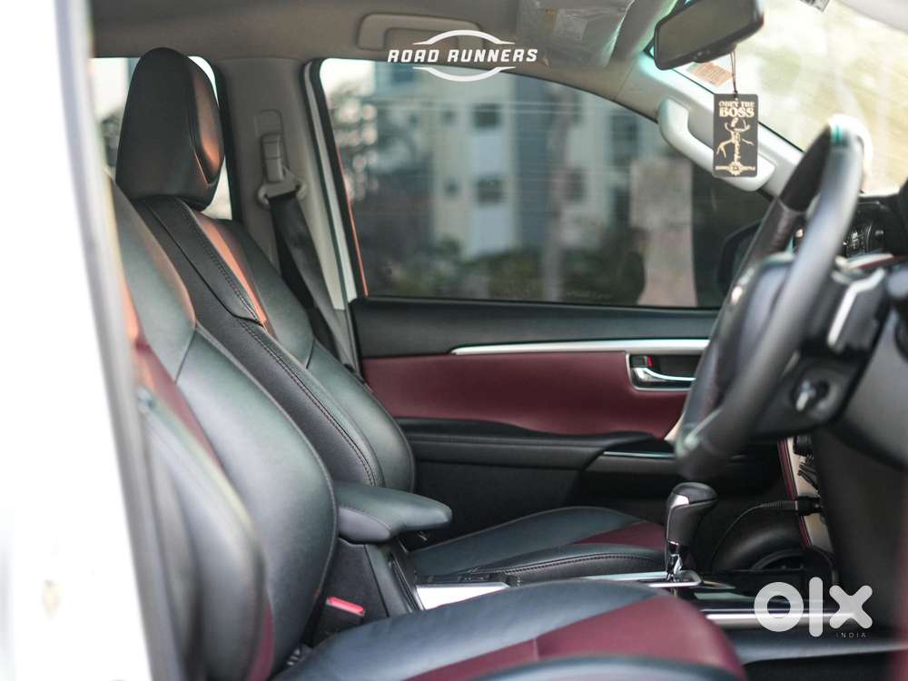 Toyota Fortuner Legender 4x4 At 2.8, 2025, Diesel