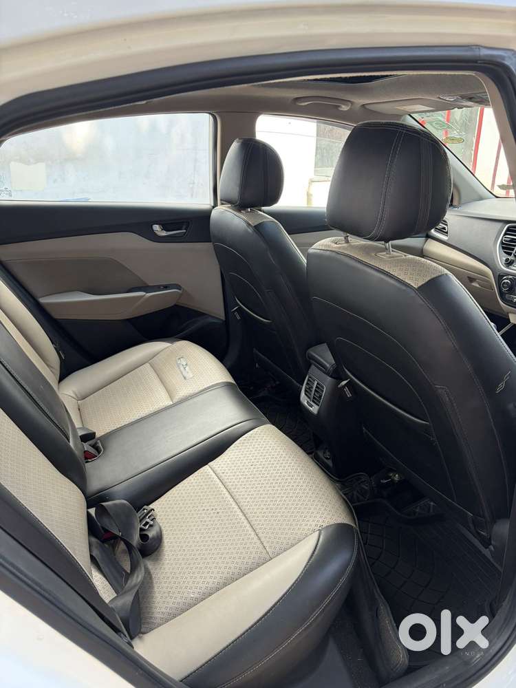 Hyundai Verna, 2022, Petrol