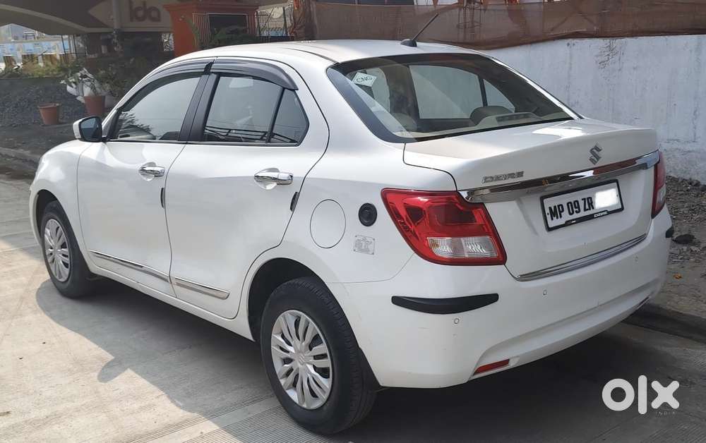 Maruti Suzuki Swift Dzire 1.3 Vxi, 2023, Cng & Hybrids