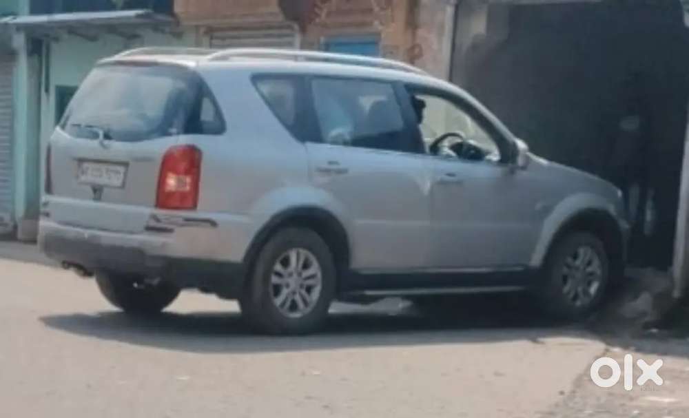 Mahindra Rexton 2.7 Rx6 2013