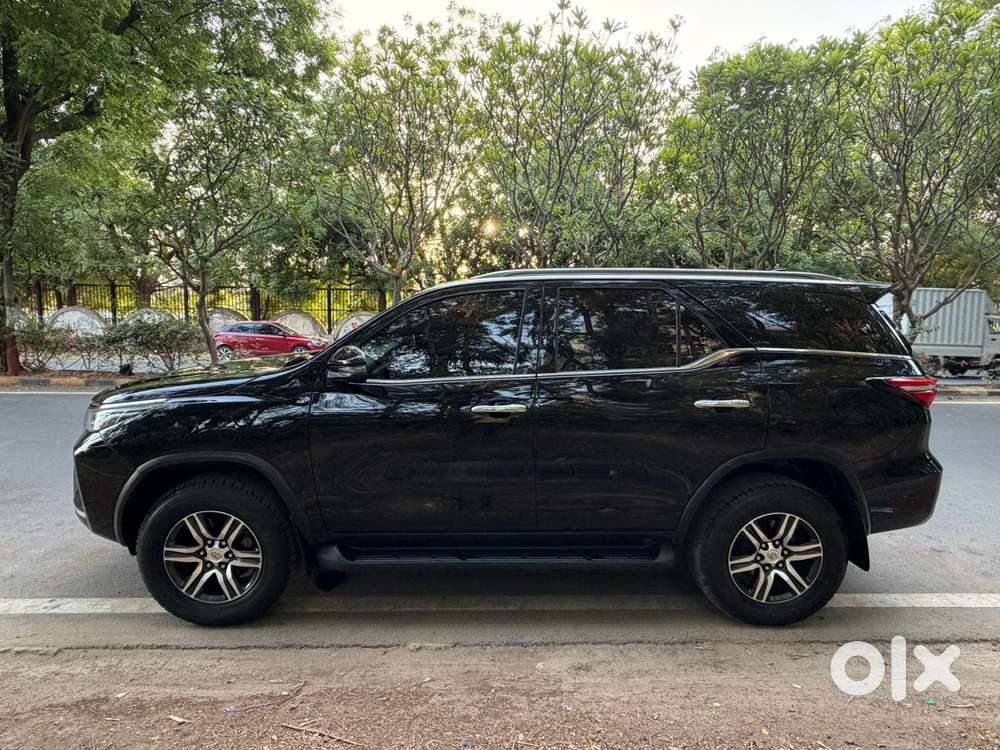 Toyota Fortuner 4x2 At 2.8 Diesel, 2022, Diesel