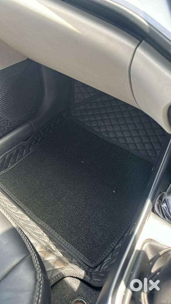 Tata Altroz 2021 Petrol Well Maintained With Outside Cng