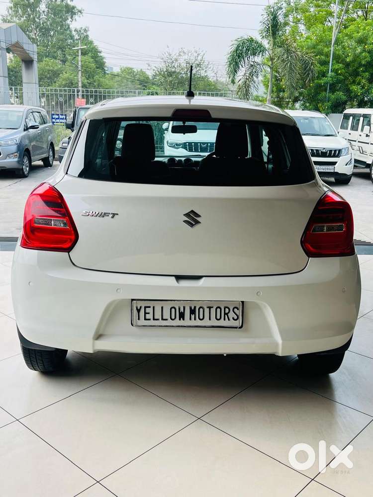 Maruti Suzuki Swift Vvt Vxi, 2021, Petrol