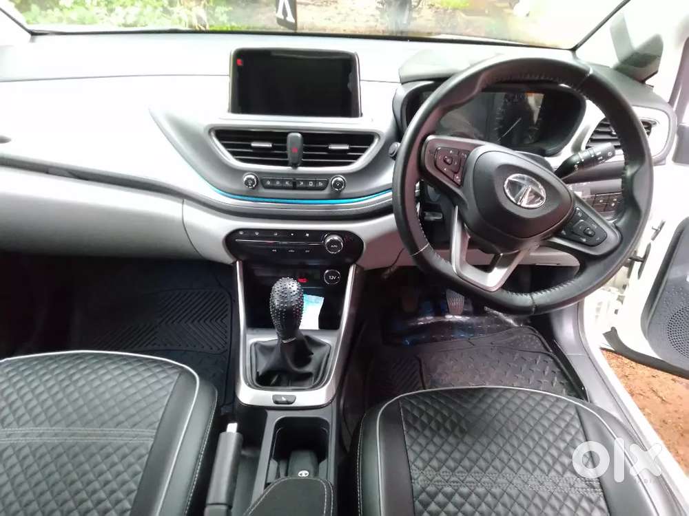 Altroz Xz Showroom Condition