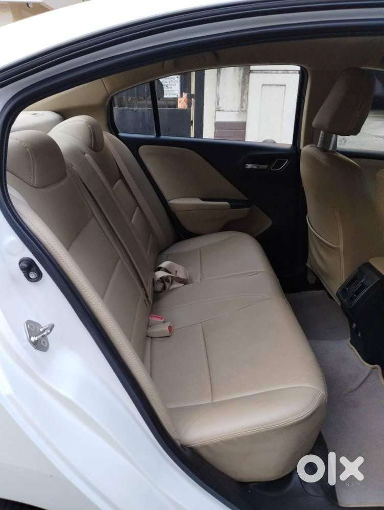 Honda City I-vtec V, 2022, Petrol