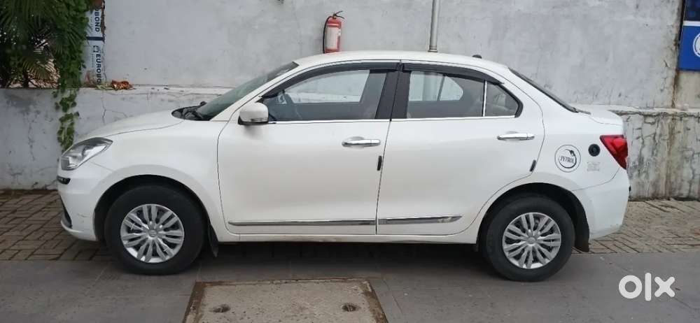 Maruti Suzuki Dzire 1.2 Vxi Cng, 2022, Cng & Hybrids