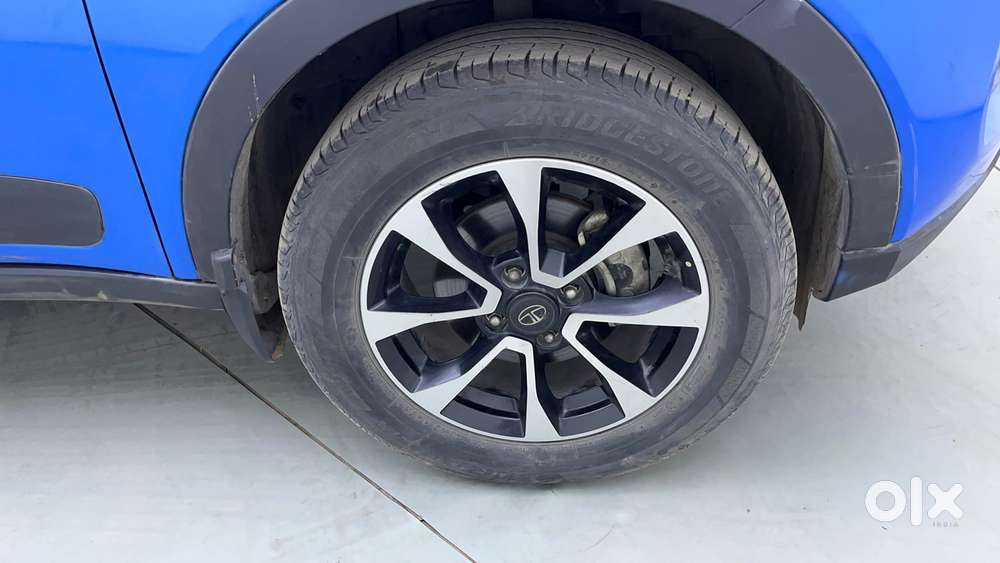 Tata Nexon 1.2 Revotron Xza Plus (o), 2020, Petrol