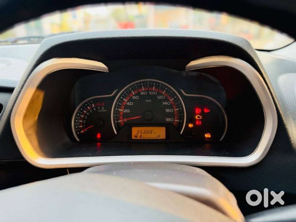 Maruti Suzuki Alto K10 1.0 Vxi, 2016, Petrol