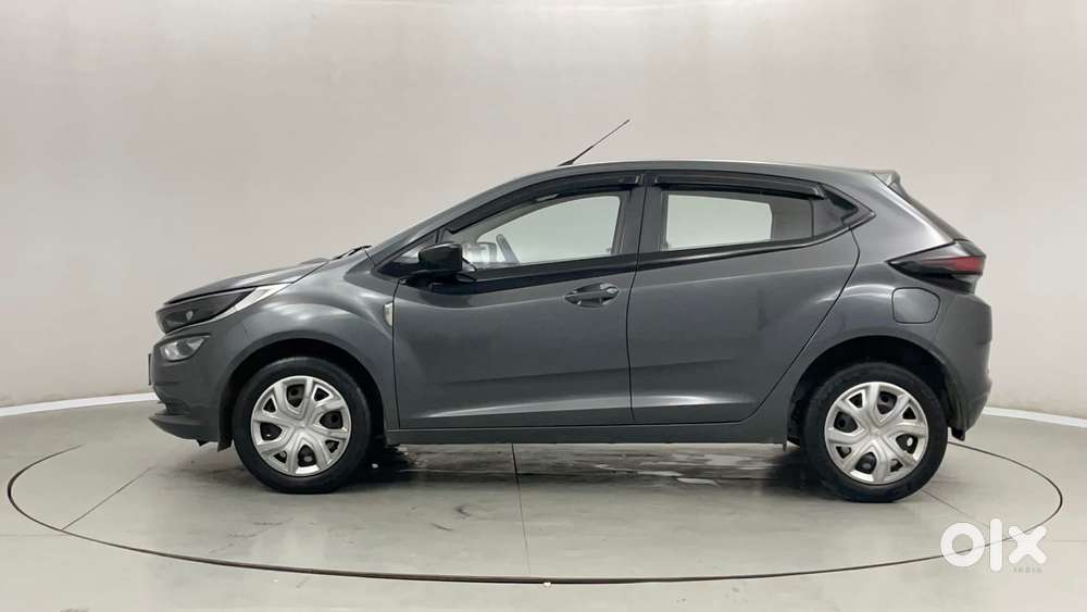 Tata Altroz 1.2 Xt, 2023, Petrol