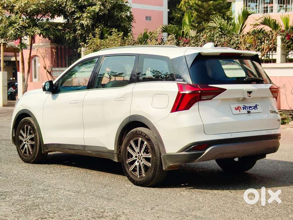 Mahindra Xuv700 2.2 Ax 7 Diesel At Str, 2022, Diesel