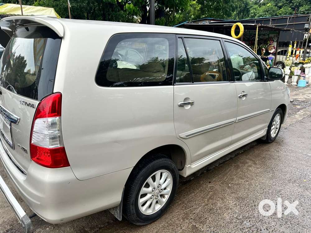 Toyota Innova 2.5 Vx (diesel) 8 Seater Bs Iv, 2012, Diesel