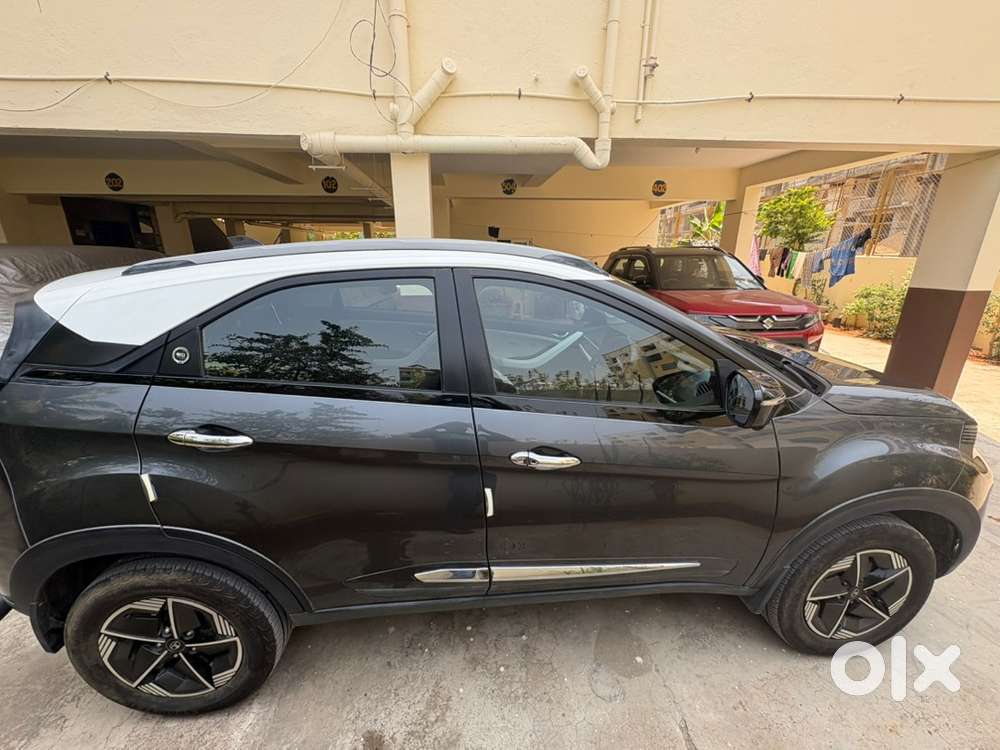 Tata Nexon Creative Plus S 1.2 Petrol 6mt – 2024 (june) Facelift Model