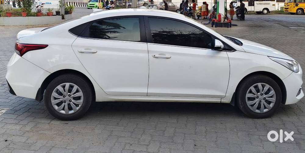 Hyundai Verna Vtvt 1.6 Ex, 2017, Petrol