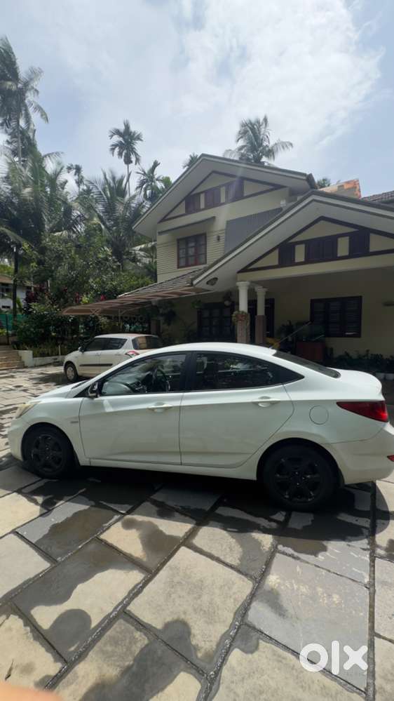 Hyundai Verna 1.6 Crdi Diesel – Well Maintained – 2nd Owner