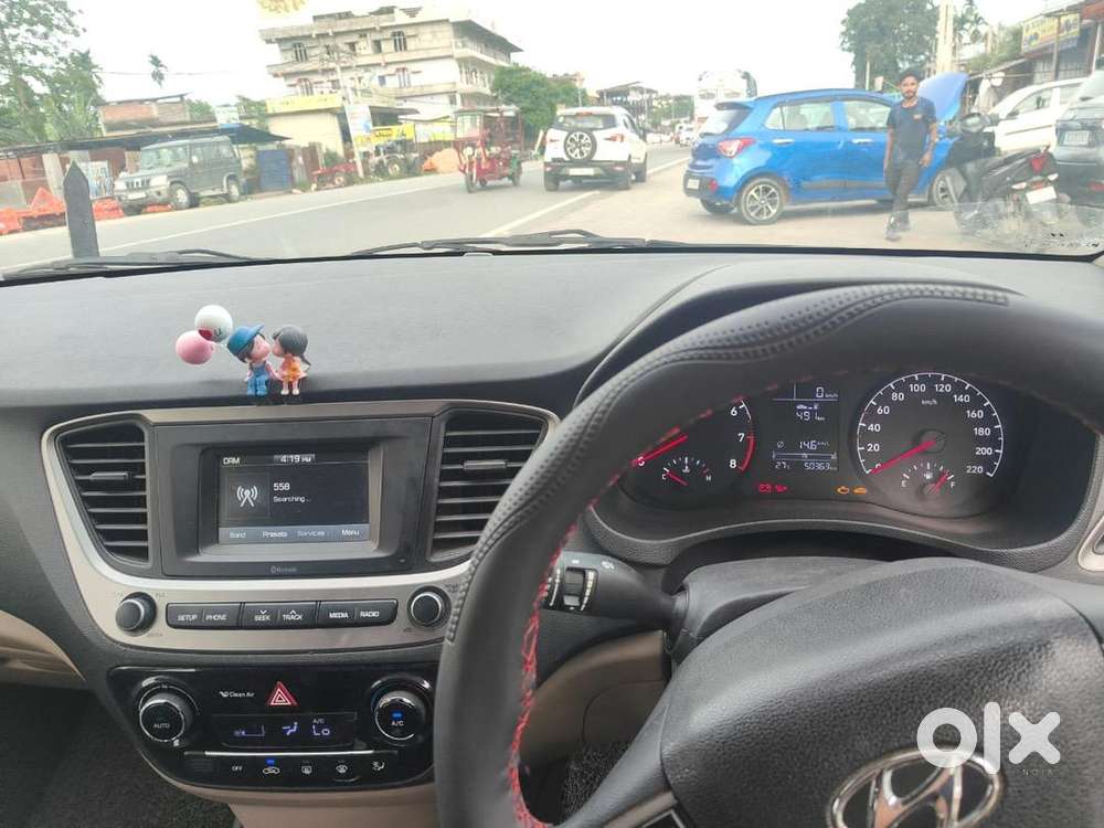 Hyundai 2018 Last .petrol Car