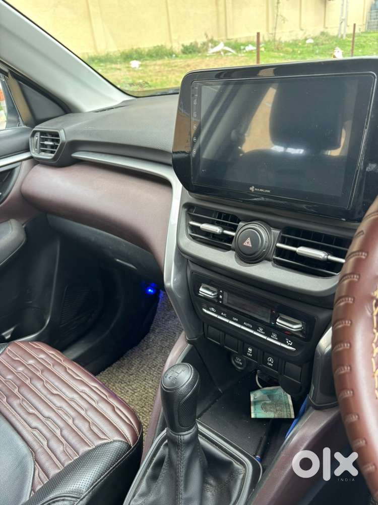 Maruti Suzuki Grand Vitara Petrol/hybrid