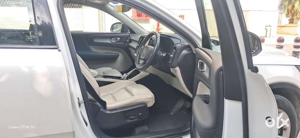Volvo Xc40 B4 Ultimate, 2022, Petrol