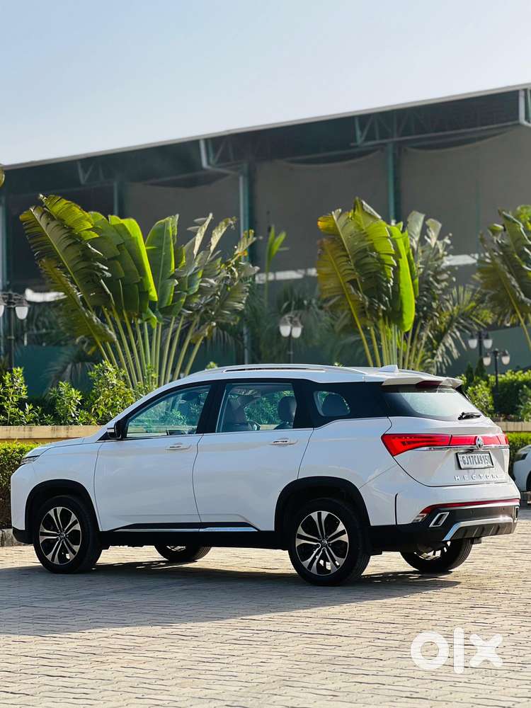 Mg Hector Plus Sharp Pro 1.5 Turbo Petrol 7 Str, 2023, Petrol