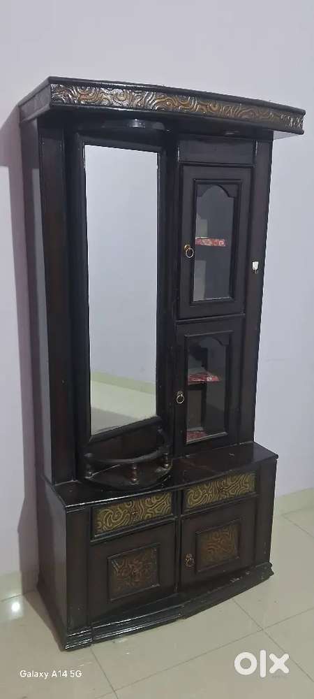 Dressing and folding for sale